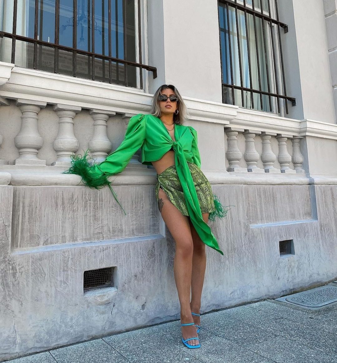 Compleu Matase cu Puff